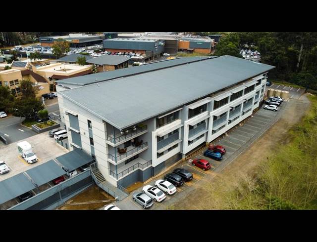 OFFICE FOR SALE IN CASCADES